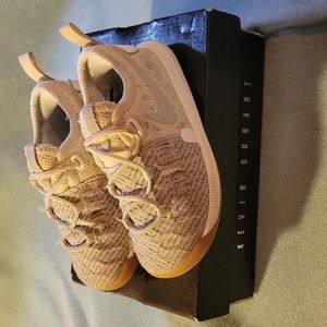 Nike children's Kevin Durant